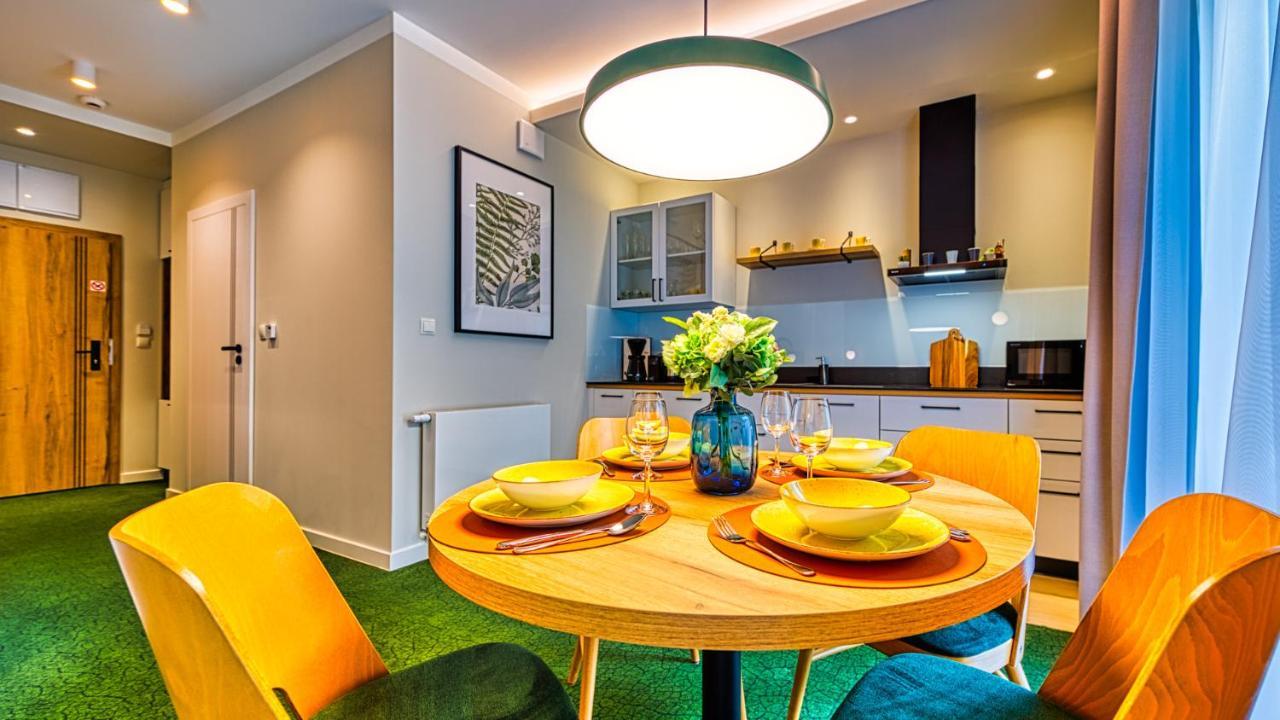 Apartamenty Vip Centrum - Wczasowa 17 By Royal Aparts Świeradów-Zdrój Buitenkant foto