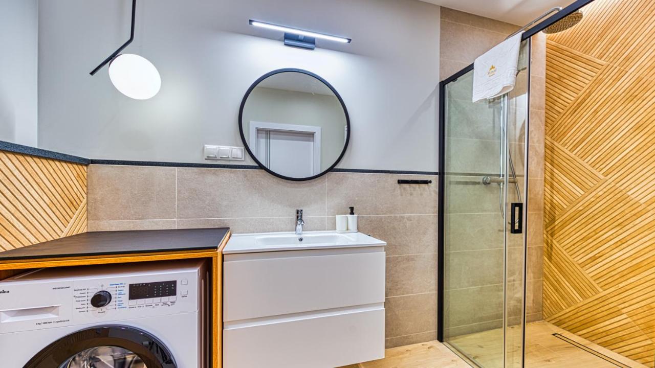 Apartamenty Vip Centrum - Wczasowa 17 By Royal Aparts Świeradów-Zdrój Buitenkant foto